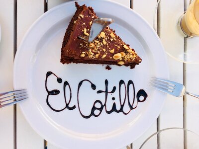 Dessert delicious cake