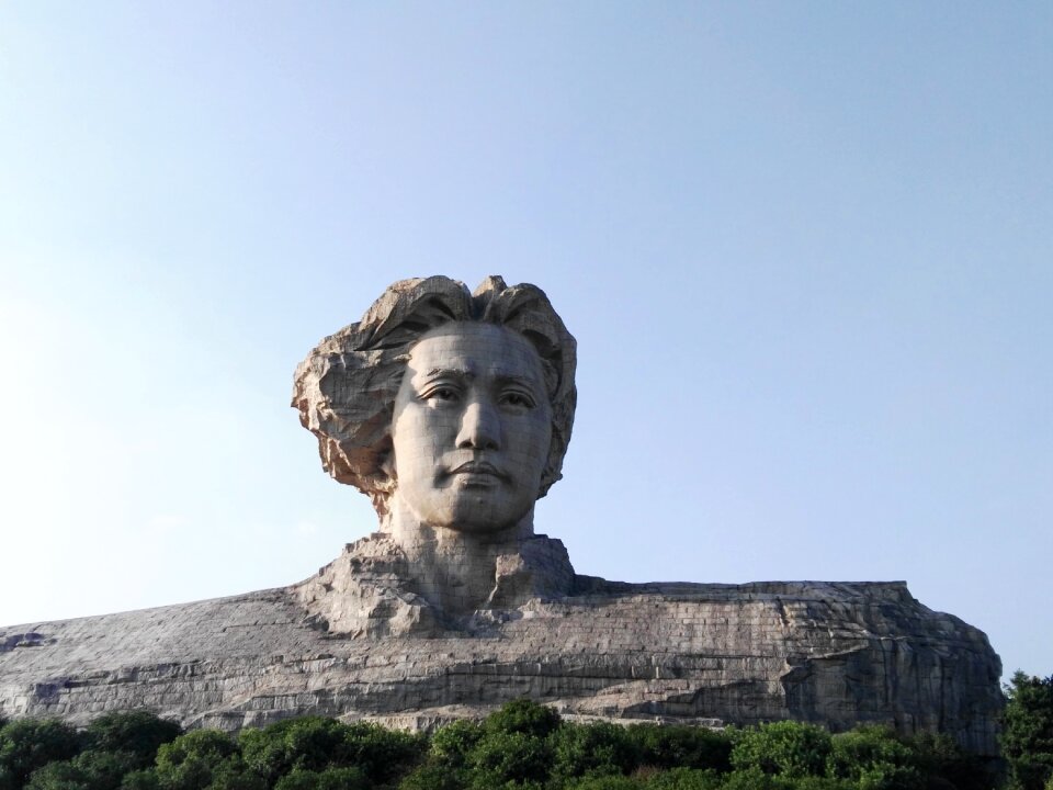 Sculpture a tourism