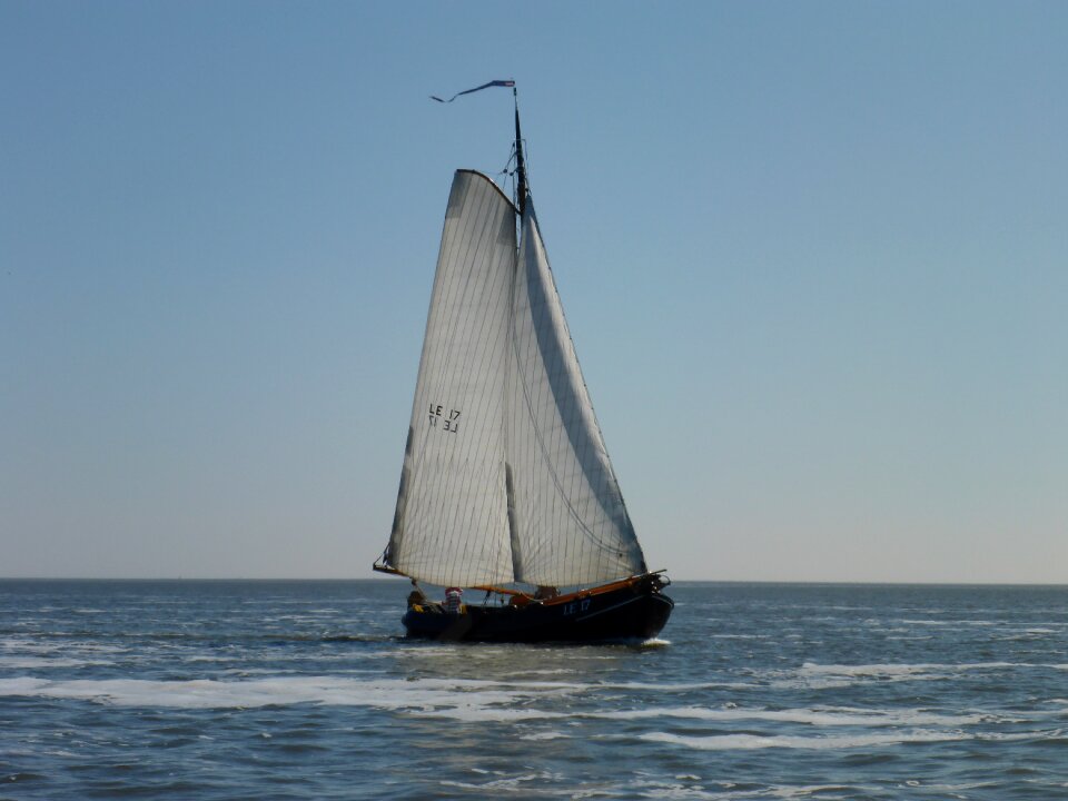Craft flat bottom wadden sea