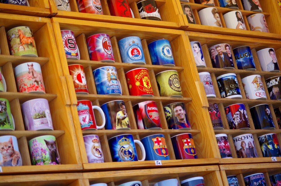 Souvenir action sale