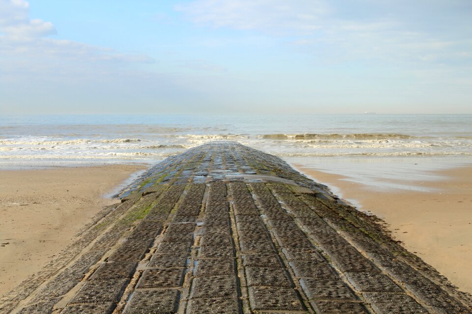 Body of water costa ocean