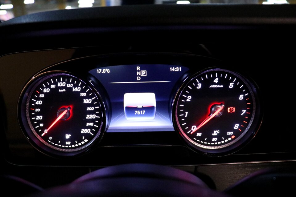 Odometer gauge vehicle