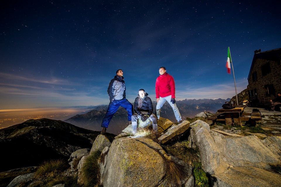 Mountain amici stars