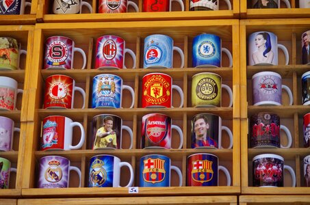 Souvenir action sale