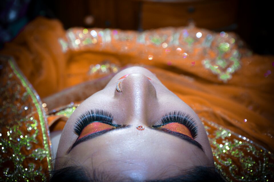 Wedding bright makeup