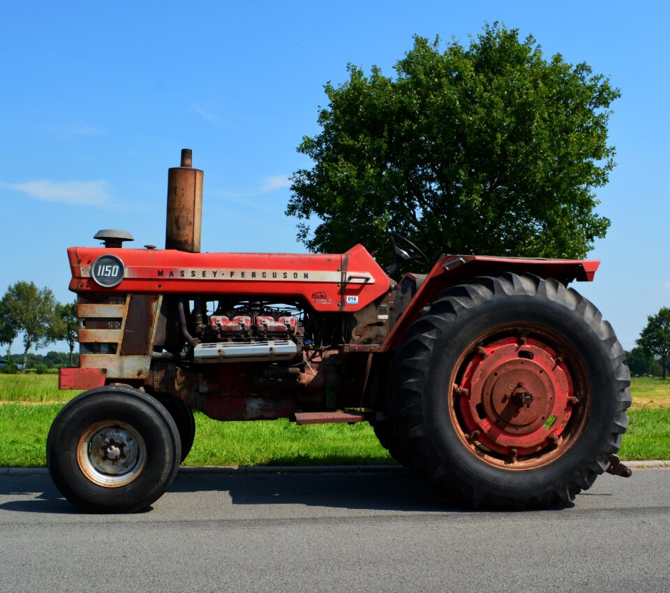 Machine massey ferguson agriculture