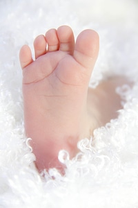 Newborn child small photo