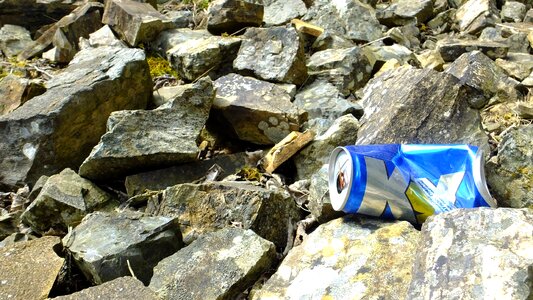 Outdoors rubbish litter