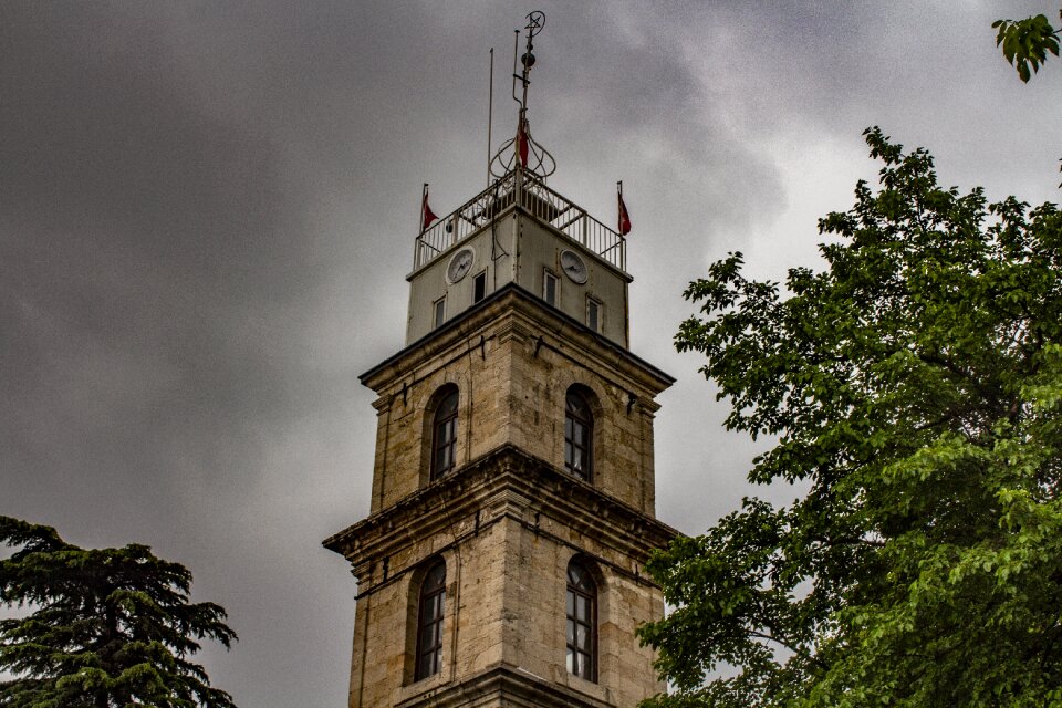 Tower travel building