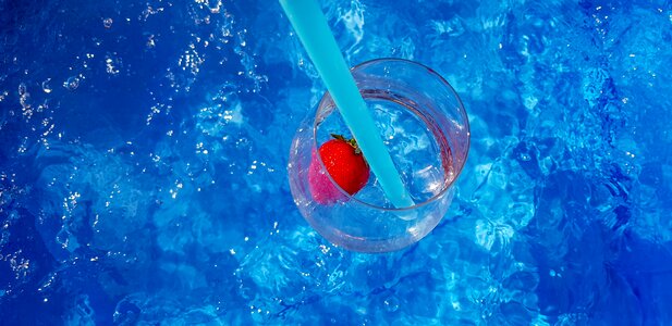 Cocktails water summer photo