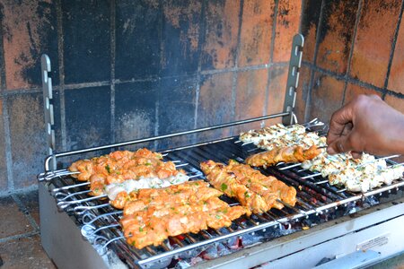 Barbecue kitchen skewer