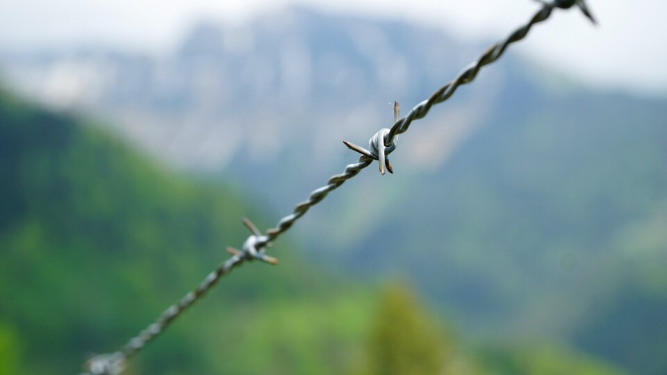 Vaud barrier spur