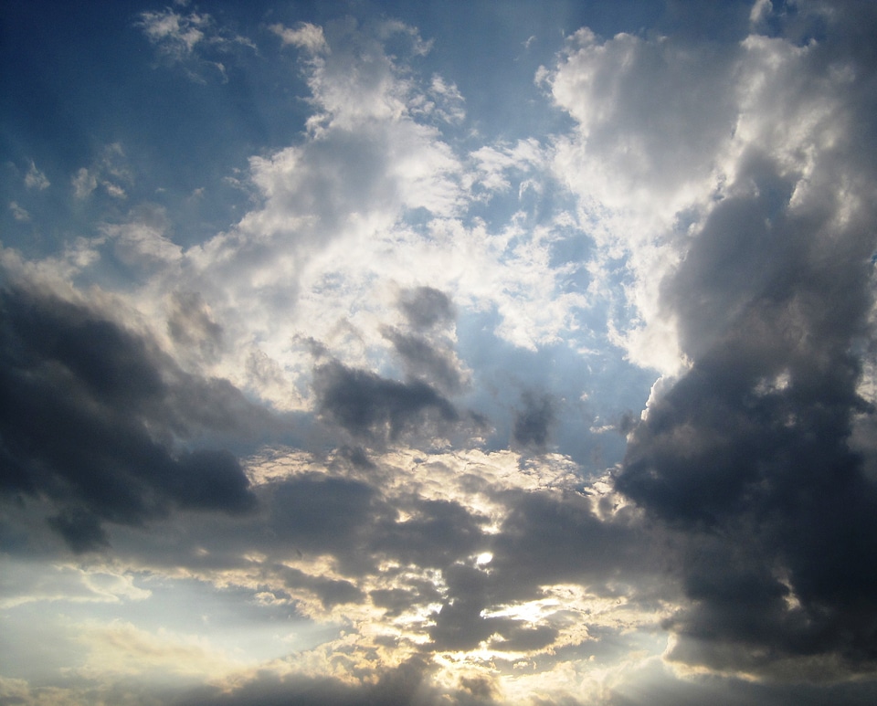 Luminous radiating dark patches