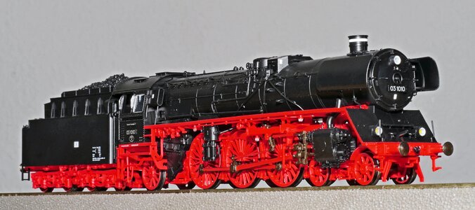 Express train br03 br 03-10