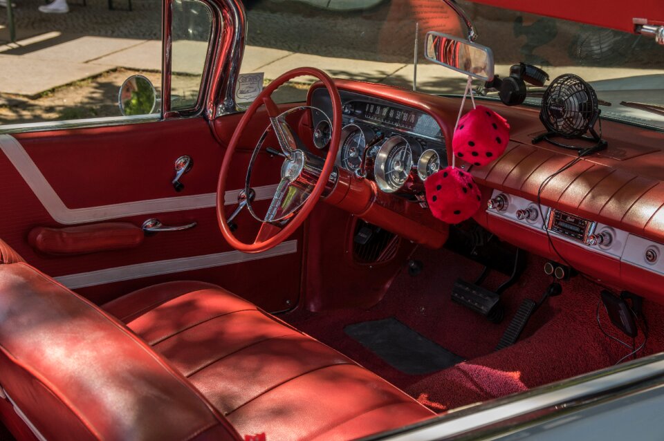 Vehicle american old car