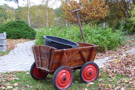 Out garden tools cannon cars photo