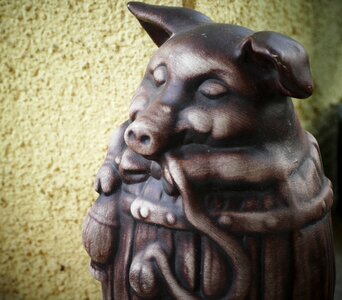 Piggy bank decor Free photos