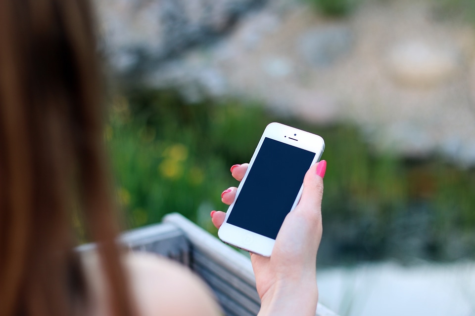 Apple inc mobile phone cell phone