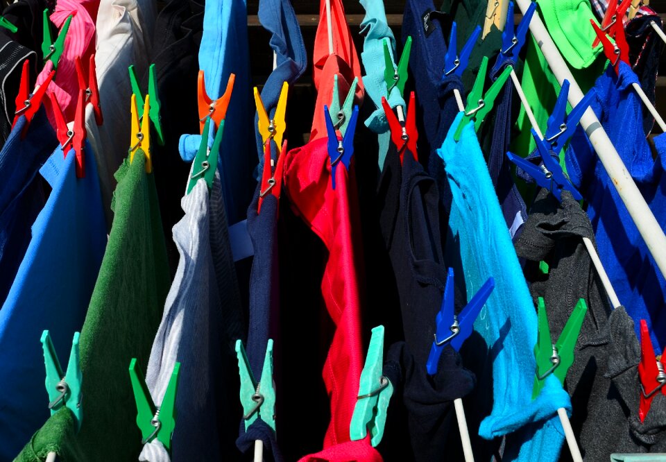 Hang budget dry laundry