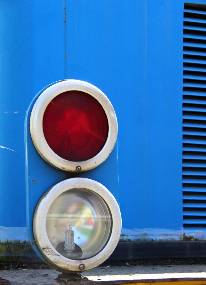 Stop signal red white light