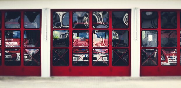 Firefighting job colours fire fighting