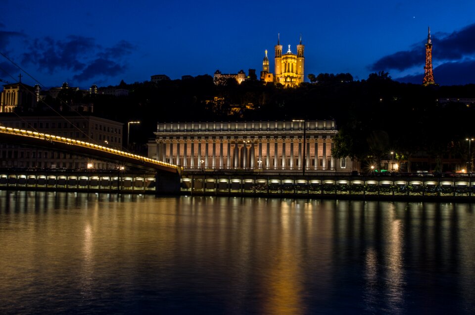France saone 24 columns