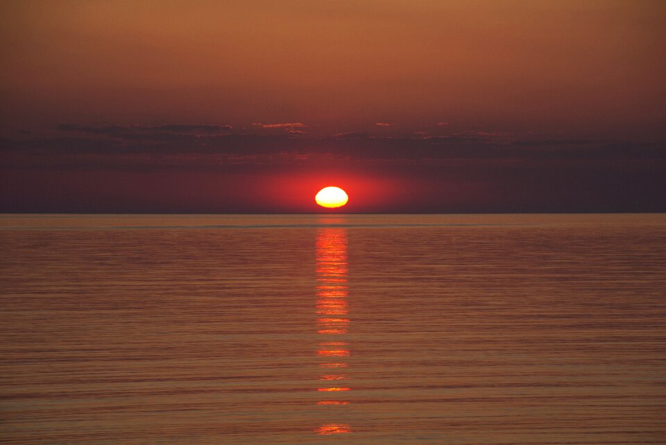 Sunrise sea colors photo