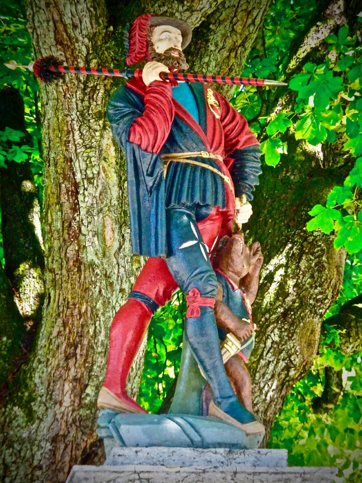 Symbol medieval traditional