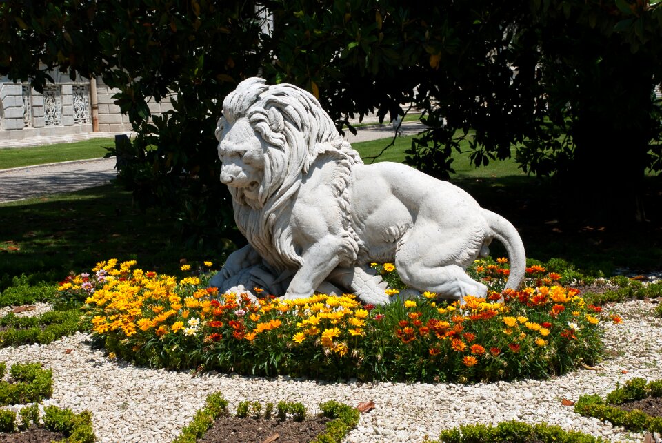 Sculpture park statue