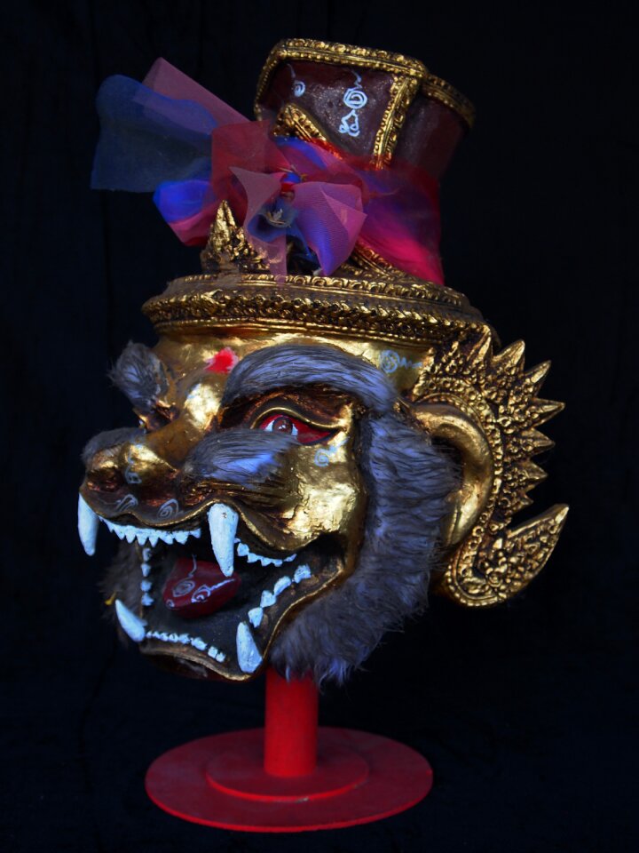 Mask thai