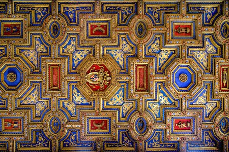 Painted architecture religion