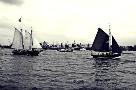 Hanseatic city of hamburg hamburgensien black and white photography photo