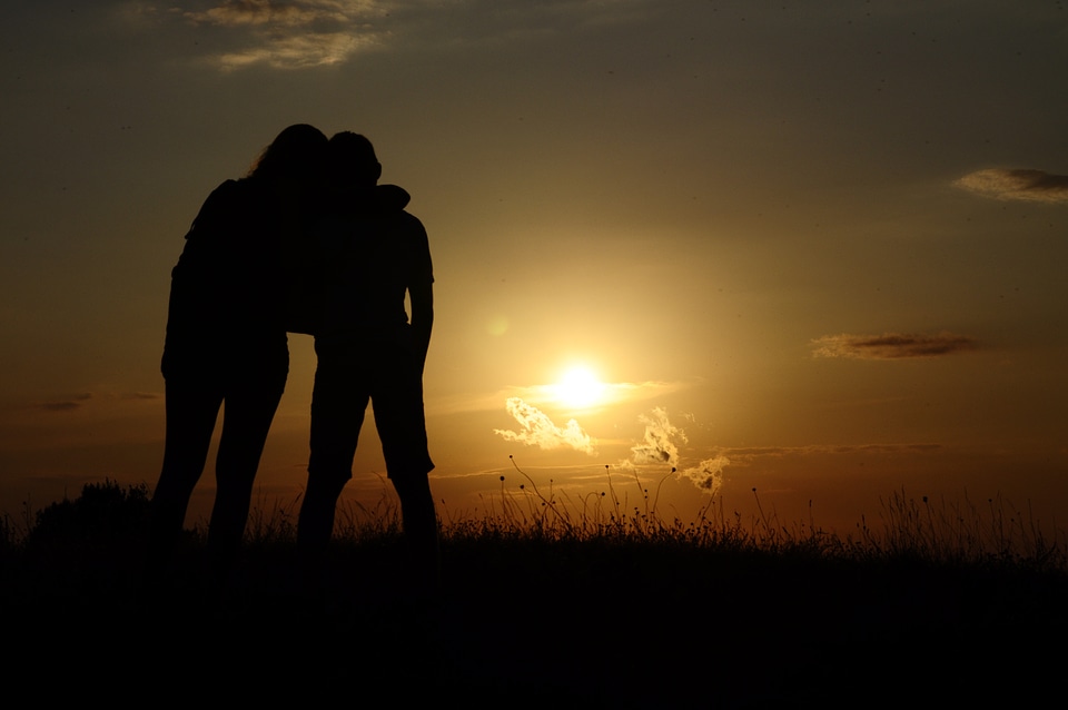 Family backlighting sun