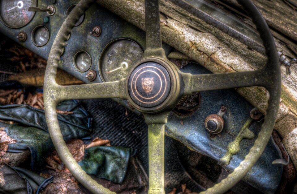 Vehicle metal auto