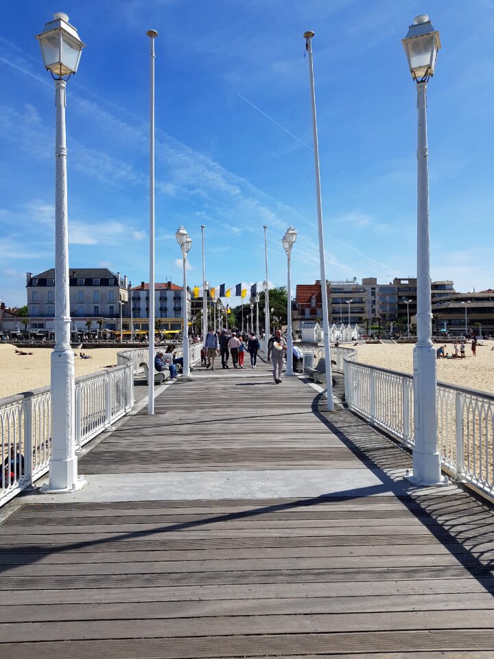 Arcachon basin ocean bridge