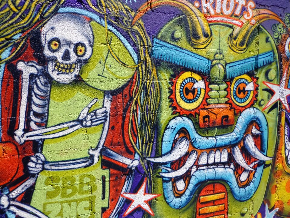 Street-art painting street