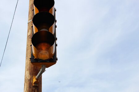 Hanging yellow signal