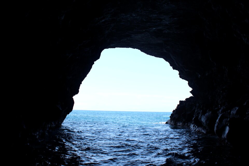 Travel island black island