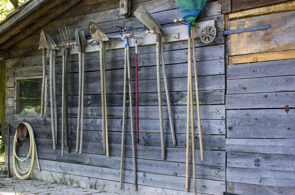 Campaign rural wood