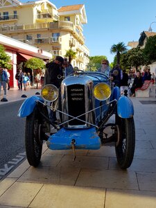 Arcachon old car car collection photo