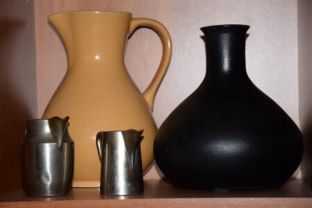 Pitcher the dish glass