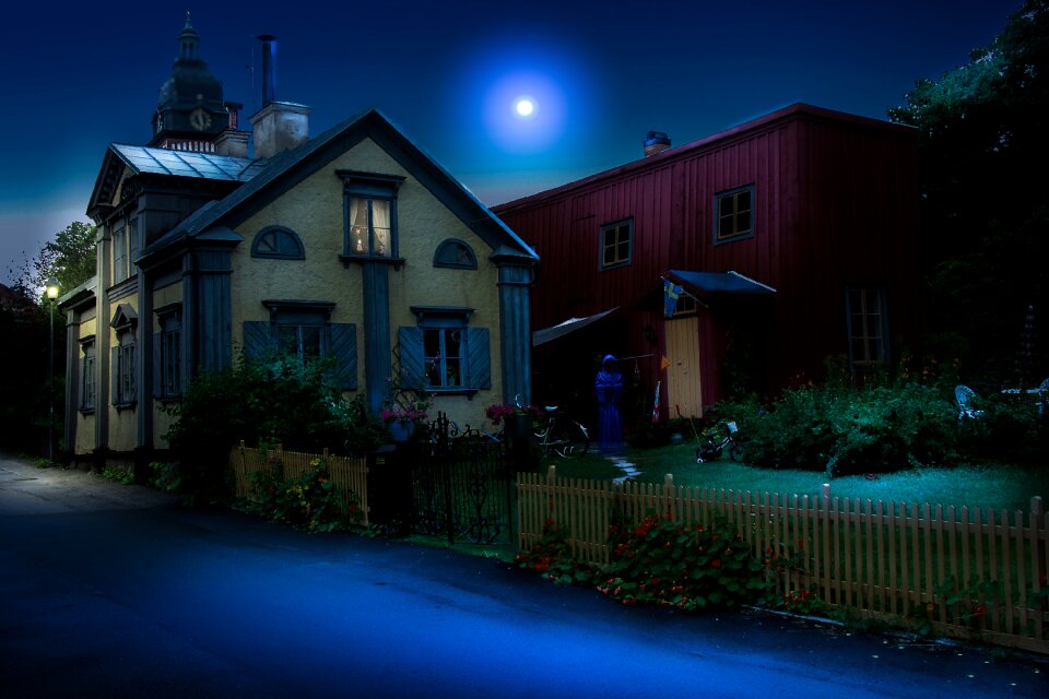 Outdoor exterior moonlight