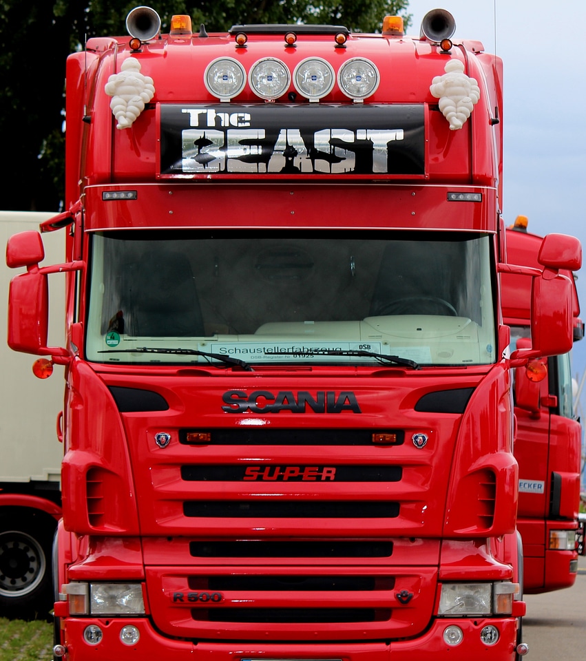 Transport front the front cover is