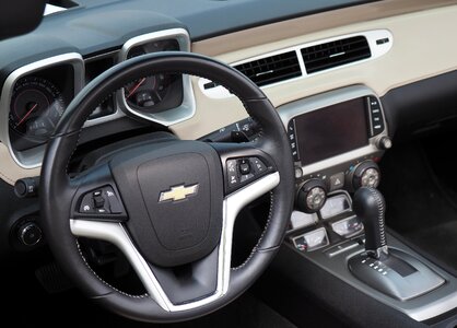Design the interior of the chevy photo