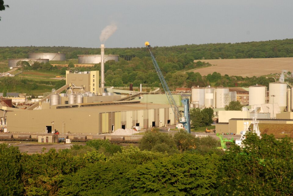 Industrial air pollution