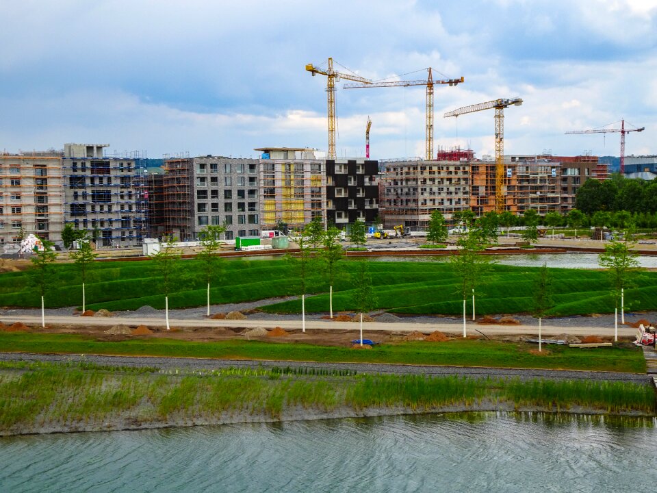 Building housebuilding crane photo