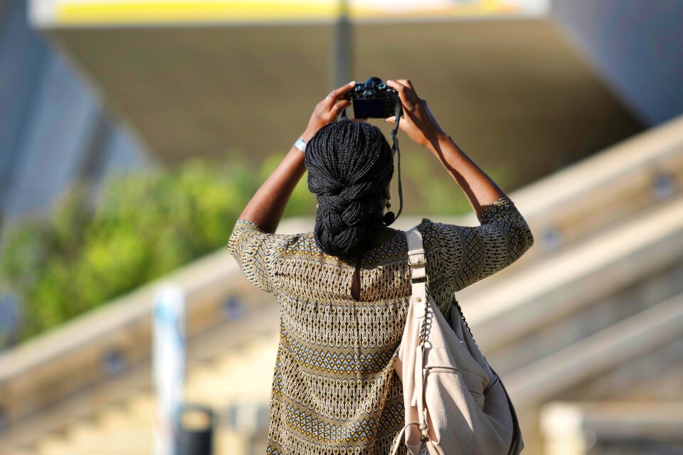 Photo reflex camera click