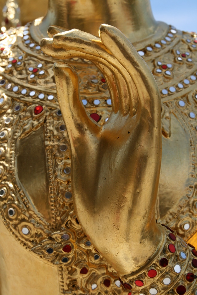 Gold sculpture buddhism