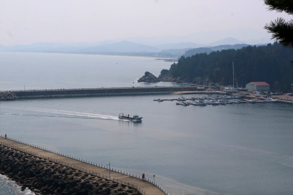 Port fishing boats Free photos photo