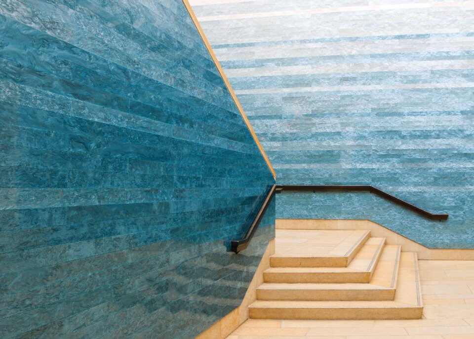 Blanton wall stairs